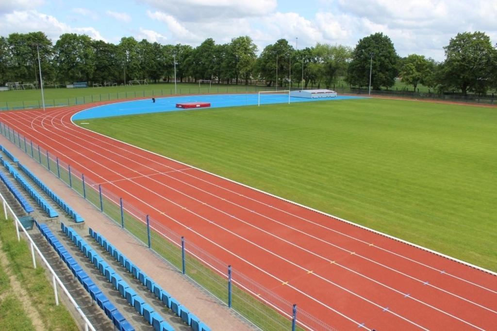 Hotel Sportowy Wolsztyn Luaran gambar