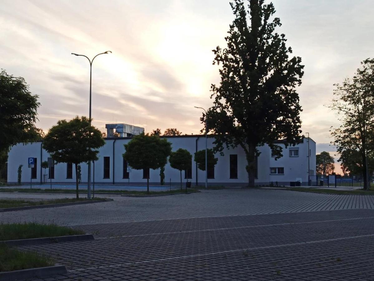 Hotel Sportowy Wolsztyn Luaran gambar